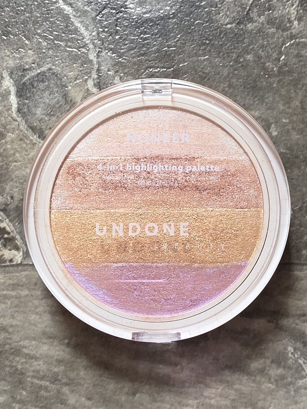 Undone Beauty 4-in-1 Highlighting Palette in Nonzer 560 0.24oz